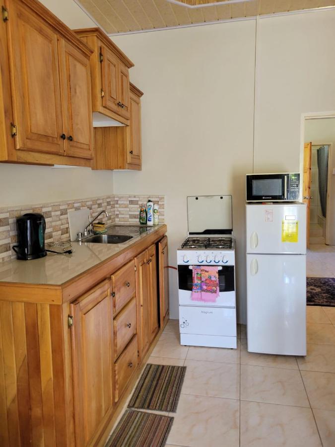 Memories Cottage And Apartments Buccoo Екстер'єр фото